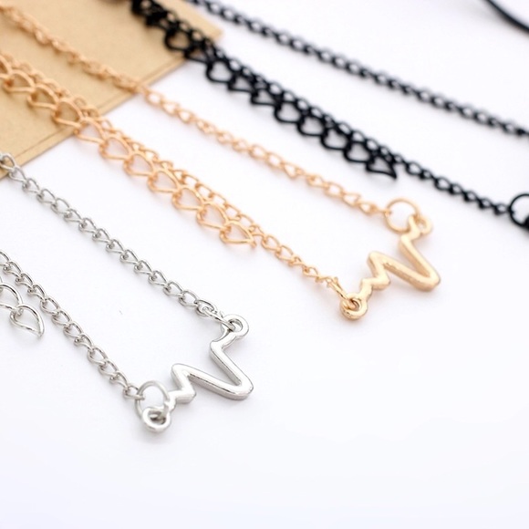 Choose Your Color ECG Heartbeat Bracelet Nurse Doctor - Picture 2 of 5